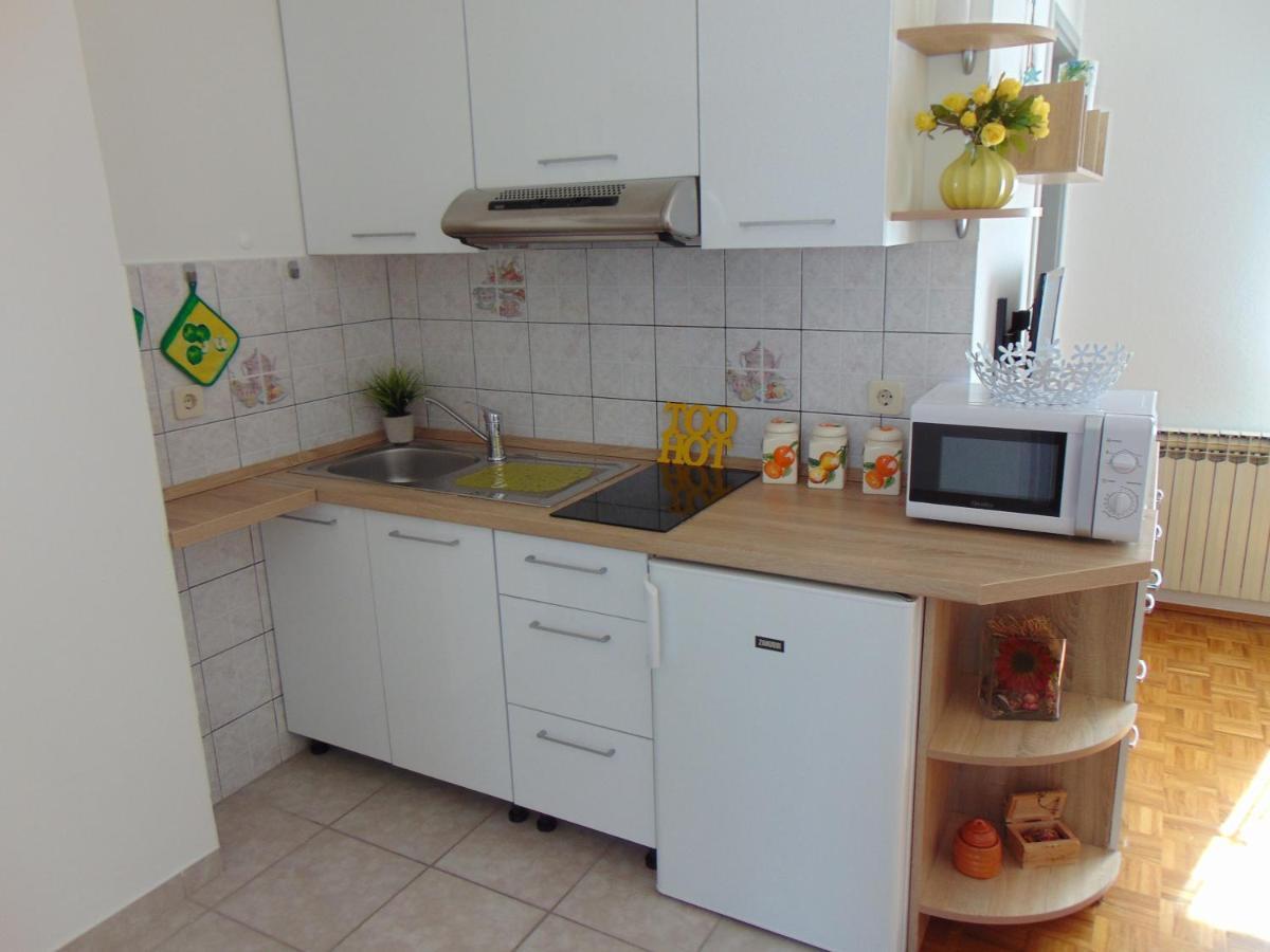 Apartments Marija マリンスカ エクステリア 写真